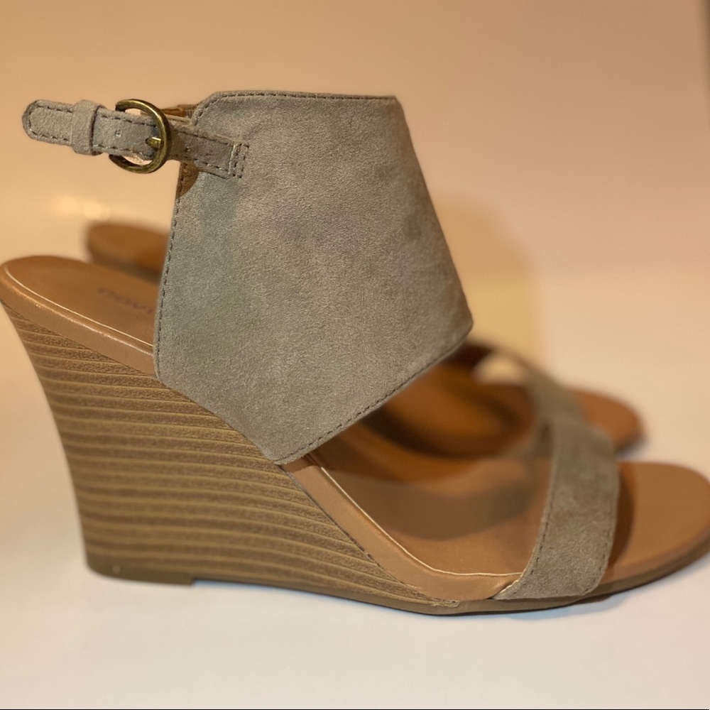 Wedge Heels